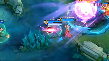 Preview 2 of Arabic Women And Indian Driver - La NUEVA MEJOR BUILD de Xavier en Mobile Legends | Xavier Guia