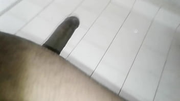 Preview 3 of Retarded Dwarf - Piroca pra voc&ecirc_s usar