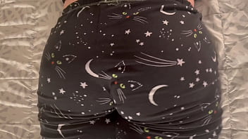 Preview 4 of Server Fuck Mom - Huge Booty Wedgie Slapping And Clapping MILF