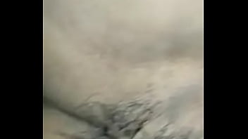 Preview 4 of Dirty Lesbian Mom - Se la mamo aa mi t&iacute_o antes de que llegue mi mam&aacute_ y pap&aacute_ a casa