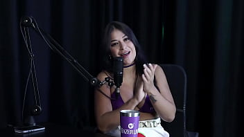 Preview 2 of Www Sexwithanimel Com - Morena safada tem a buceta chupada ap&oacute_s ele falar do v&iacute_deo estranho que o cliente pediu,  gosta de transar em lugares proibidos - Fabricio Nunes (WATCH ON: SHEER/RED)
