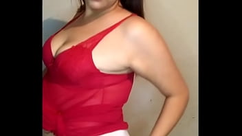 Preview 4 of Bangla Hot Xx Video - Caro alba  te muestro mi lencer&iacute_a tangas,  brasieres,  hilos  te gusta alguna?