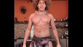 Preview 2 of Mempo Babymes - TERIA CORAGEM DE ENFRENTAR A ESPADA DESSE GLADIADOR? ️Would you have the courage to face this gladiator&#039_s sword?