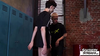 Preview 2 of Indei Xxxxxxnxxxxxx - SOUTHERNSTROKES Twinks Max Gen And Karol Gajda Bareback