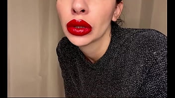 Preview 2 of Hors And Femel - Oral com batom vermelho