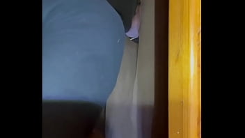 Preview 3 of Pissy Network - Je me fais sucer au gloryhole