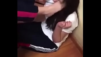Preview 4 of Video Xnxx Lesbian - Ricos besos en pies de compa&ntilde_era... Lo baje de face