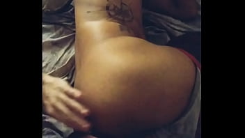 Preview 4 of Small Girl Xxx Vodoe Com - Luego de recibir mucha verga,  me sanan el culito con besos suaves y hielo.