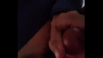 Preview 2 of Malayalam Xxx Vedios Hd - 帅气哥哥在家寂寞打飞机射了一床