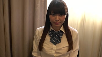 Preview 1 of Hot Hrat - おしとやか系JK 清楚で優等生タイプの娘。 体操部の色白制服女子と放課後ハメ撮り。濡れ濡れで簡単に入ると思いきや穴がきっつきつなマンコがエロい。　https://bit.ly/3Lmiu9K