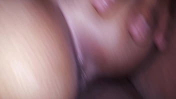 Preview 1 of Real Tot 6 Com - Mexicana nalgona es follada por su hermanastro le dan muy rico debajo de la sabanas