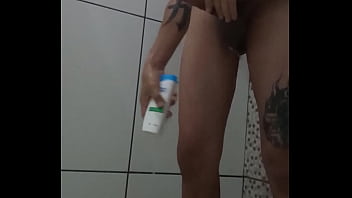 Preview 1 of Allena Leke - No banho