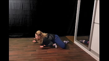 Preview 3 of Kordi Sax Irani - Streep Dance,  Dariana Fit