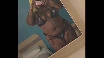 Preview 3 of Xem Phim Xec - It&rsquo_s 2022 I&rsquo_m Hazelnutxxx I&rsquo_m Wild Mf