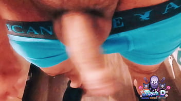 Preview 2 of Gozando Litros - Cock pull 7 inches