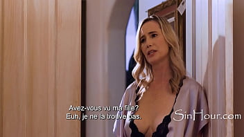Preview 1 of Rohitss Saini - She doesn&#039_t deserve her stepmom (french subs)