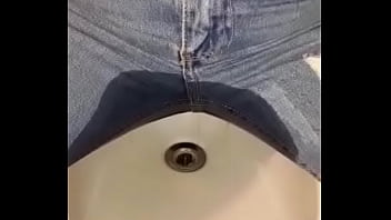 Preview 3 of Lol Teen - Pissing in my jeans
