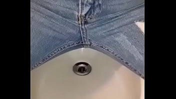 Preview 1 of Lol Teen - Pissing in my jeans