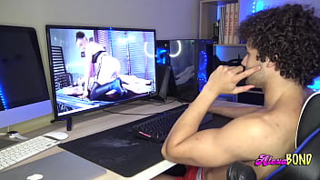 Preview 1 of Shemale Indis - Sumiso y su ama acaban en la cama (1&ordf_ parte)