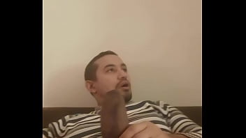 Preview 3 of Mom Old Xxx Son - EXIBINDO A PICA GROSSA E PUNHETANDO !