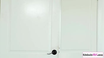 Preview 1 of Bangla Mom Son Xxxxxxxxx - Girlfriend took the wrong room and fucked her roommate instead