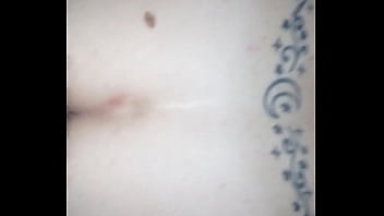 Preview 4 of Small Tinne - MOVIENDO LA COLA