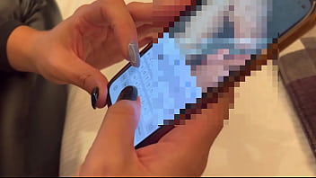Preview 3 of Mummy Sex Father - Laure Raccuzo - On se fait baiser &agrave_ l&rsquo_h&ocirc_tel par 4 inconnus de TINDER avec Ava Moore !