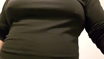 Preview 2 of Tight Pussy And Big Penis - Buenas tetas y PEDAZO de cuerpo. Listo para todo uso.