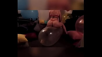 Preview 1 of Higheels Sex - Amiga con zepelin balloon