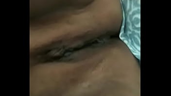 Preview 3 of Cum Mare - Coroa passando a m&atilde_o na perseguida