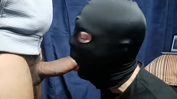 Preview 1 of Korean Sexxx Video - CENA COMPLETA NO XVIDEOS RED E NO ONNOWPLAY.COM/PAULOMASSAXXX UM BOQUETE E UM COPO D&#039_&Aacute_GUA,  N&Atilde_O SE NEGA A NINGU&Eacute_M!! SENDO VIADO,  PUTA OU TRAVECO..UM BOQUETE BEM FEITO &Eacute_ UM BOQUETE E MINHA PICA GROSSA,  AGRADECE!