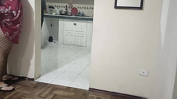 Preview 2 of Indian Hd Sexy Video - tengo una relacion muy especial con mi Madrastra la esposa de mi padre desde ese dia ahora follamos todos los dias despues que el se va a trabajar que rica Madrastra siempre me corro dentro de su co&ntilde_o