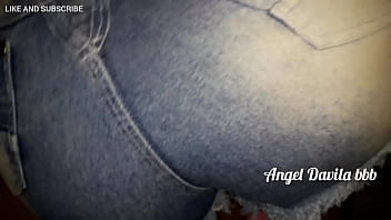 Preview 1 of Porny Jongli - De short jeans ele fica ainda mais louco no meu rabo