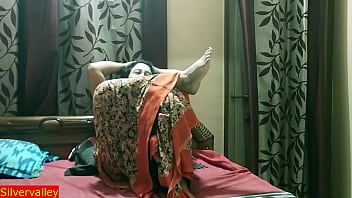 Preview 1 of Indian Amma Fucking Appa - Indian hot bhabhi alone at home! You must masterbate while watch her!
