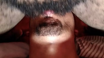 Preview 1 of Shemale Fuck Guys - Colocando novinho pra mamar
