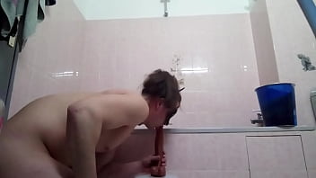 Preview 2 of Webcam Cfnm Flashing - Jess suce son gode