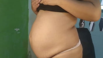 Preview 4 of Amatuer Vacation - Antonella Flores: Zorra pre&ntilde_ada de desconocidos,  con ganas de sexo casual y grabar porno para XVIDEOS