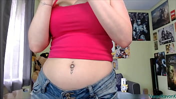 Preview 2 of Big Dick Gaay Sex - Pretty lady with great cleavage chatting with her fans