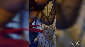 Preview 2 of Black Girl Blue Film Sex - T&iacute_o trae a sobrino para garchar y nos graba