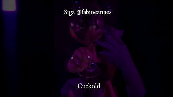 Preview 4 of Gurung Kamala - A idos a Hotwife fumando e bebendo vinho fantasiada de coelhinha. Cosplay Sensual