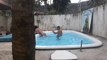 Preview 3 of Iandia Bhai - Pornostar Samantha Squirt e Paty Bumbum no Guaruj&aacute_ de f&eacute_rias