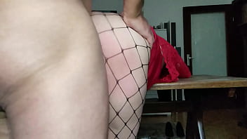 Preview 4 of Porn Hub Amateur Cumshot - Assistant Lets Me Use Her Holes