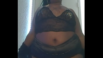 Preview 3 of Sex Minx - BBW Dominatrix in Lingerie