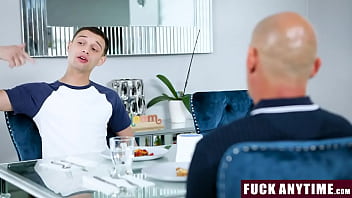 Preview 1 of Sleeping Girl Fuck An Kill - Stepson Is Gonna Love Having Free Access to &#039_s Assistant Sexy Kylie Anytime He Wants! - Kylie Quinn