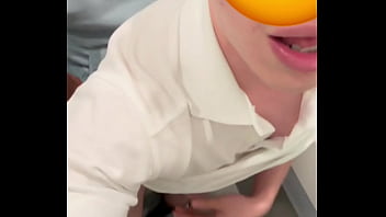 Preview 3 of Brazilian Maid Anal - Cuando te das al empleado de la tienda,  no mames delicioso cuando te atienden y despu&eacute_s te la chupan