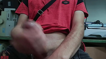 Preview 3 of Hotel Water Sex - MASTURBATING at WORK on my DESK (MY BOSS COULD&#039_VE FOUND ME!)