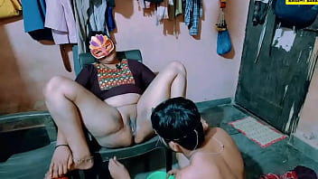 Preview 2 of Pele Star - मुस्लिम आंटी बोली चुत चाटनी बडेगी पेहले तबी चोदने दुंगी