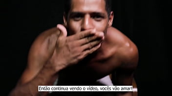 Preview 1 of Drunk Girl Fucks Gear Shift - Novinho caindo de boca no neg&atilde_o roludo - bareback