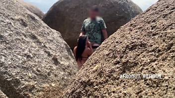Preview 1 of Ana Lady - Sexo na Praia