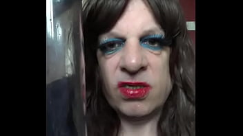 Preview 4 of Sistrr - crossdressing bisexual gay mark wright will never get tired of swallowing piss take 2 vote me down i will keep uploading it